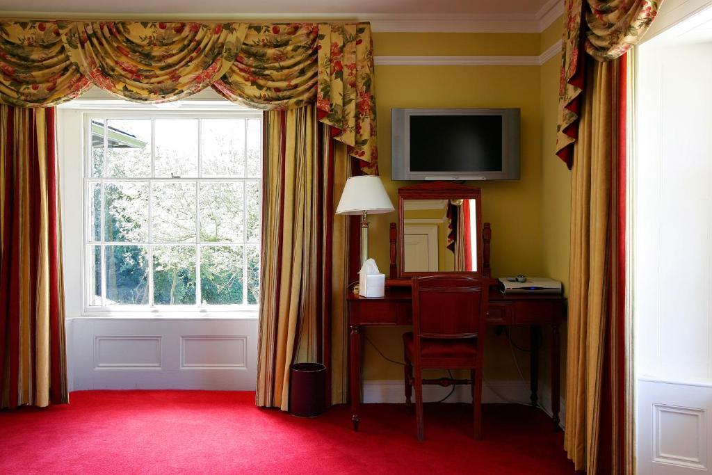 Ty Mawr Mansion Hotel Lampeter Quarto foto